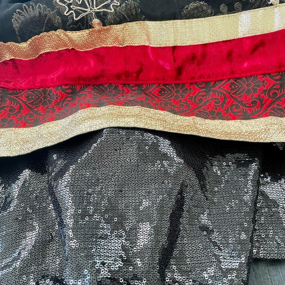 Black & Red Anarkali set - Picture 6 of 14